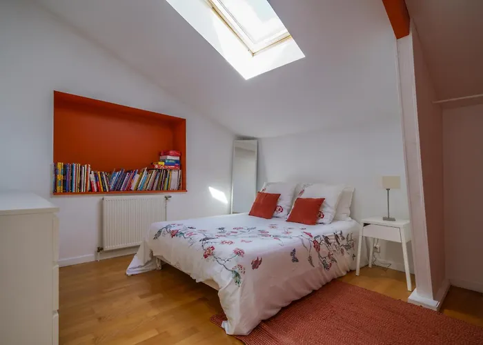 Дом отдыха Atelier Loft Proche Halles